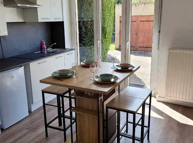 Les Oursins-appartement 3pièces, 4 Couchages Et Parking Gratuit Metz